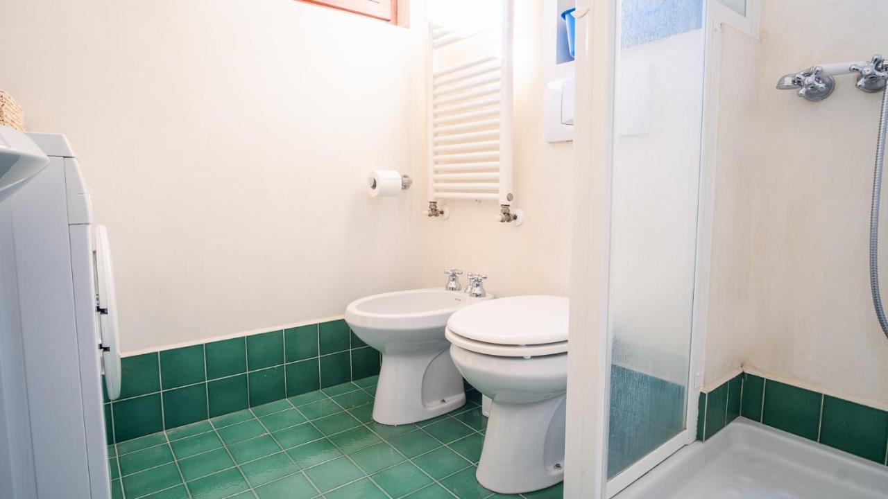 The Zodiac Apartment - Italian Homing シルミオーネ エクステリア 写真